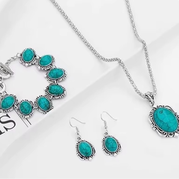 NEW Turquoise and Silver Jewelry Set - Picture 4 of 7